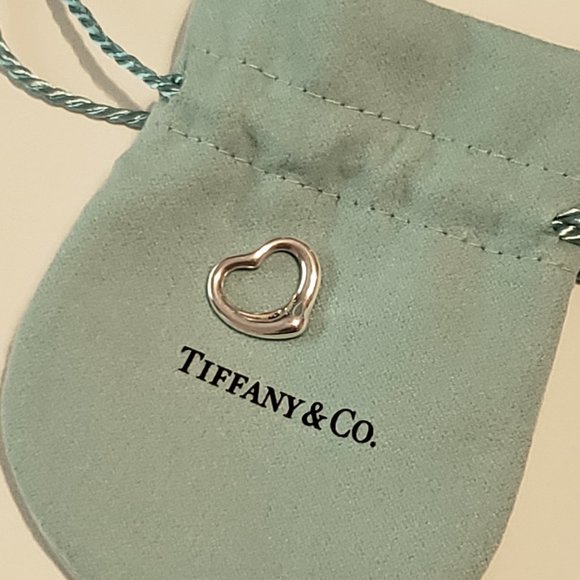 Tiffany's Elsa Peretti Open Heart Charm - Picture 1 of 3